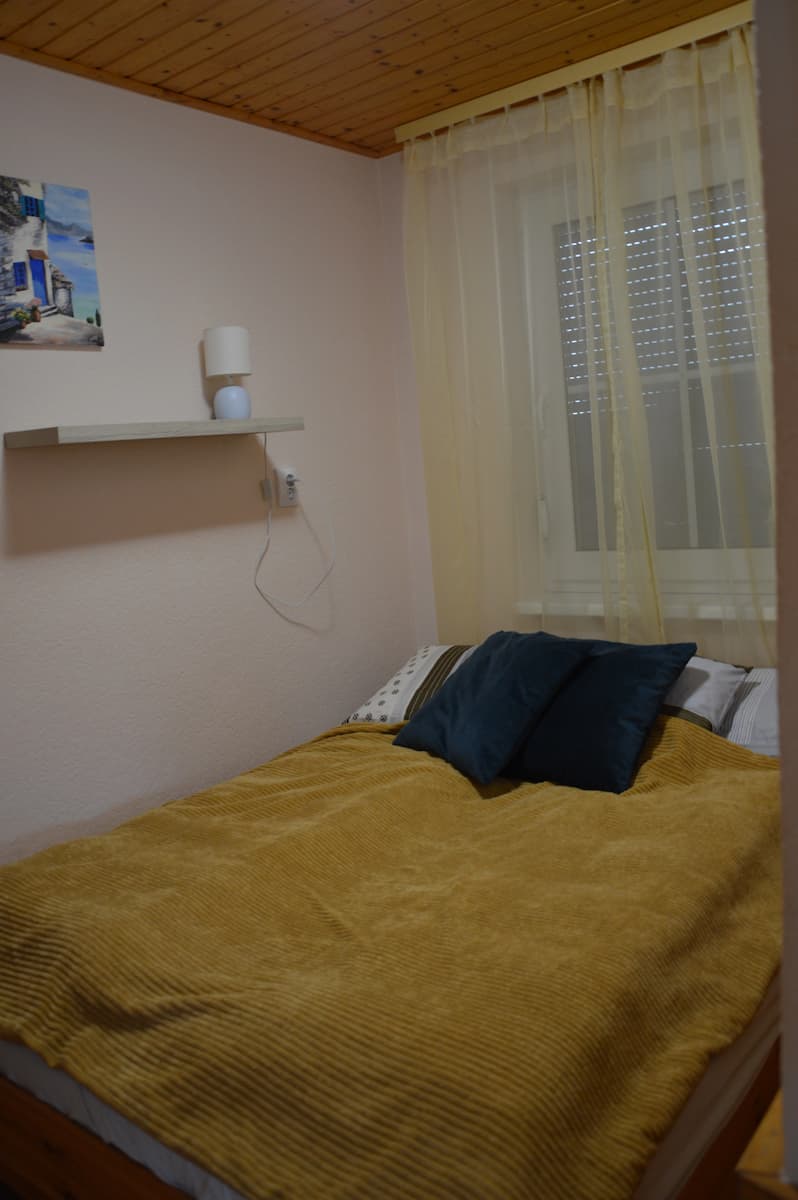 Gallery Image: picture-16.jpg